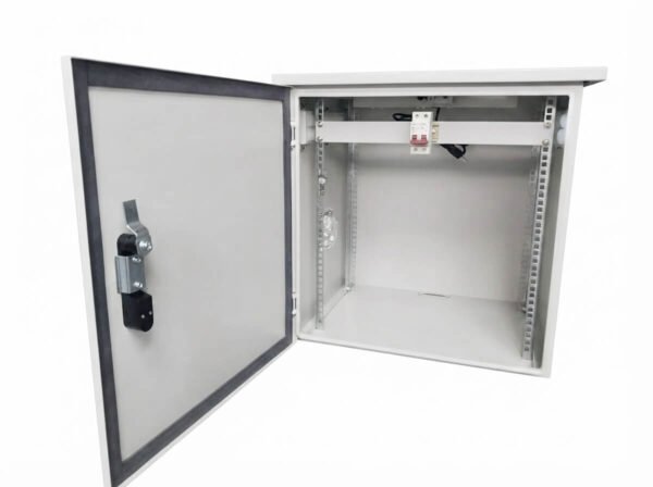 Gabinete para Exterior 14RU abrazaderas para tubos cuadrados 65x60x50 IP65